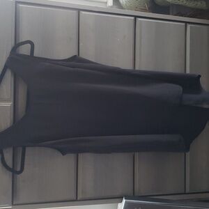 Med. Black Mossimo tank